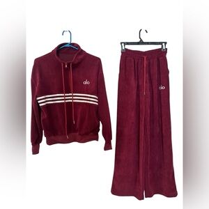 Women's Burgundy Tracksuit Set